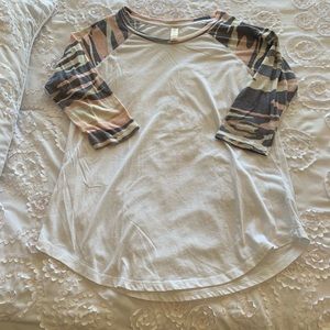 Altar’d state top